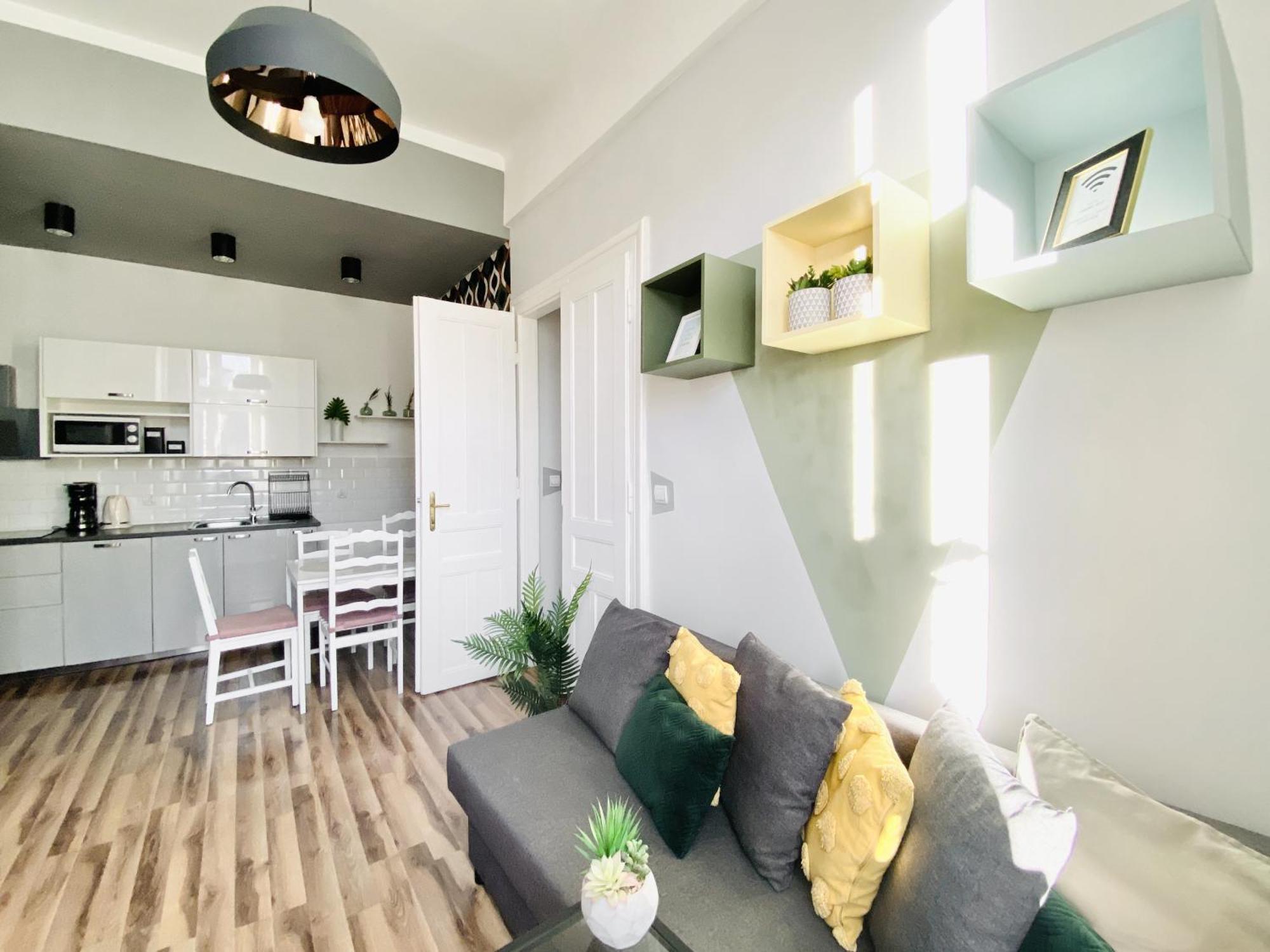 Green V2,0 #nowy Square, Kazimierz District Apartment *